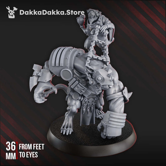 Gargant Digger Rat sci-fi wargaming miniature, 36mm from feet to eyes, high-quality grey resin model by DakkaDakka.store.