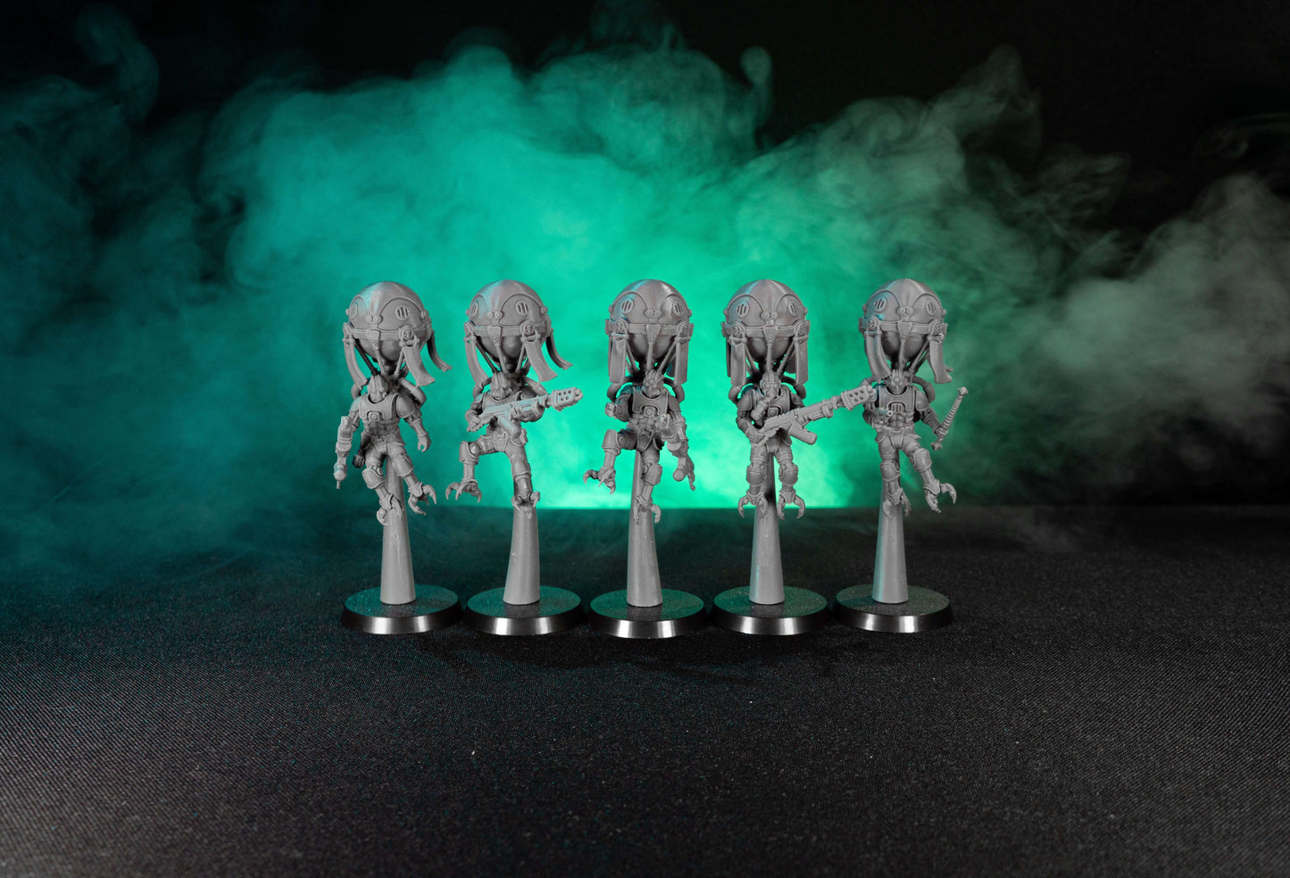 Sci-Fi Machine Cult Miniatures: Aerobellum Purgators Squad featuring five mech worhipping resin models.