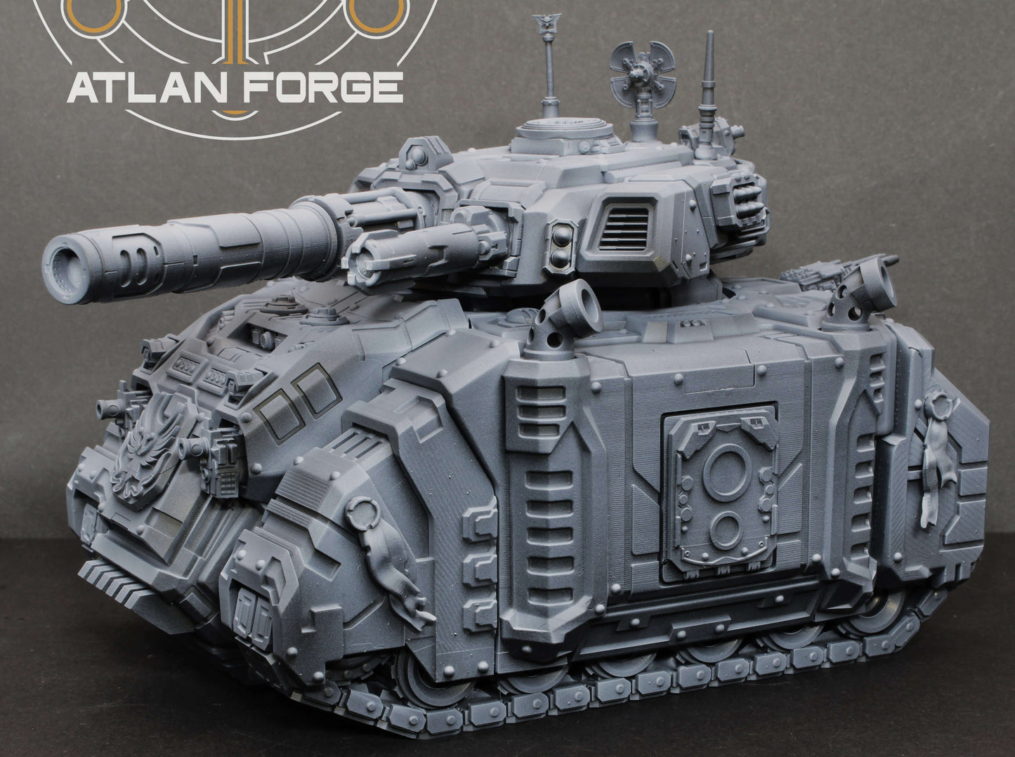 Sci-Fi Heavy Tank – Deinotherium Heavy Tank model with detailed armored design and turret.