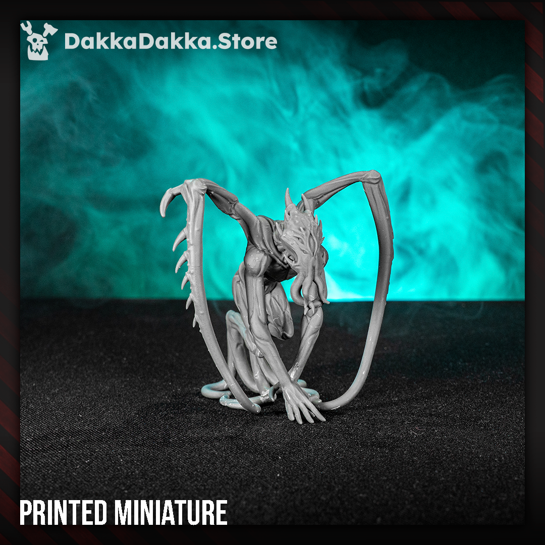 Trench Crusade Style - Tet’o Abyss Beast model, 48mm tall, showcasing a horrific alien design for tabletop gaming.